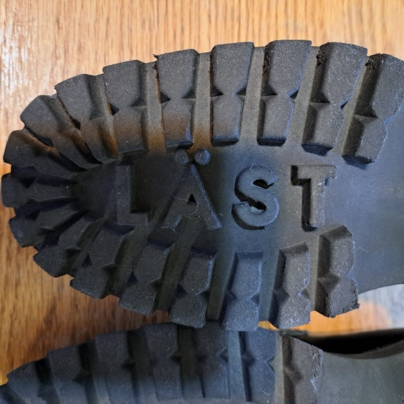 LAST Matter Loafers Black Leather Chunky Platform Dark Academia Shoe size 7 - Picture 9 of 11